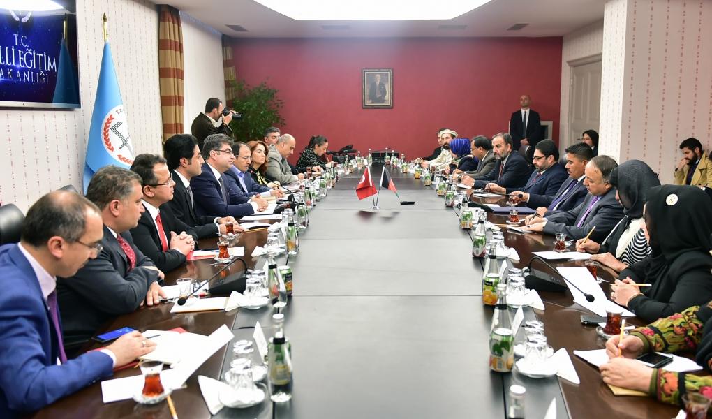 Erdem, Afganistan-Türkiye Parlamentolararası Dostluk Grubu’nu kabul etti